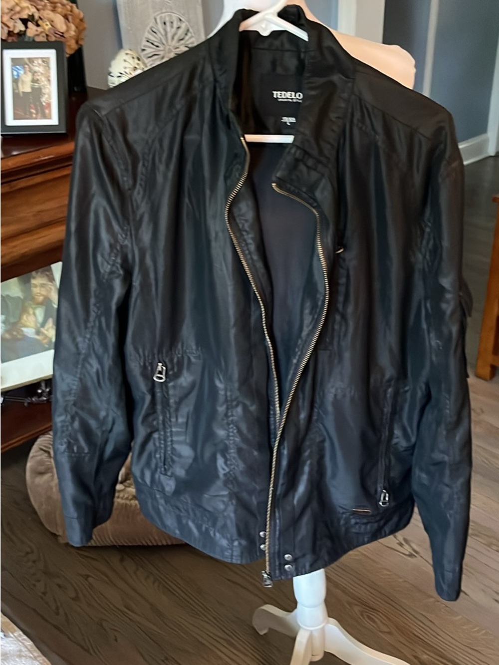 Tedelo Black Men's Lightweight Performance Jacket